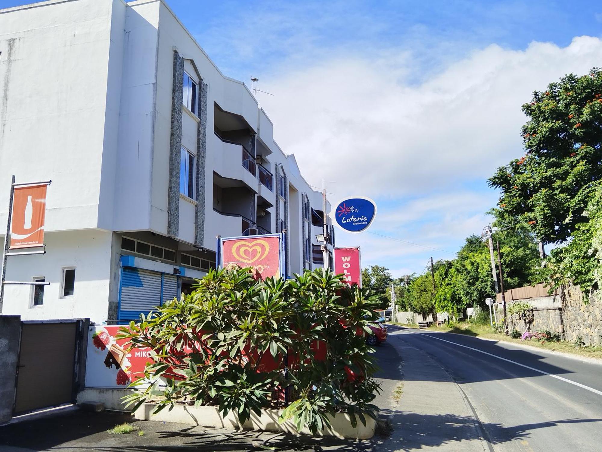 Morsky Vanek Apartment Flic-en-Flacq Екстериор снимка